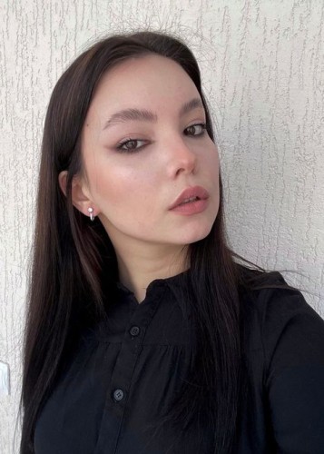 Лина, Г. Ангарск